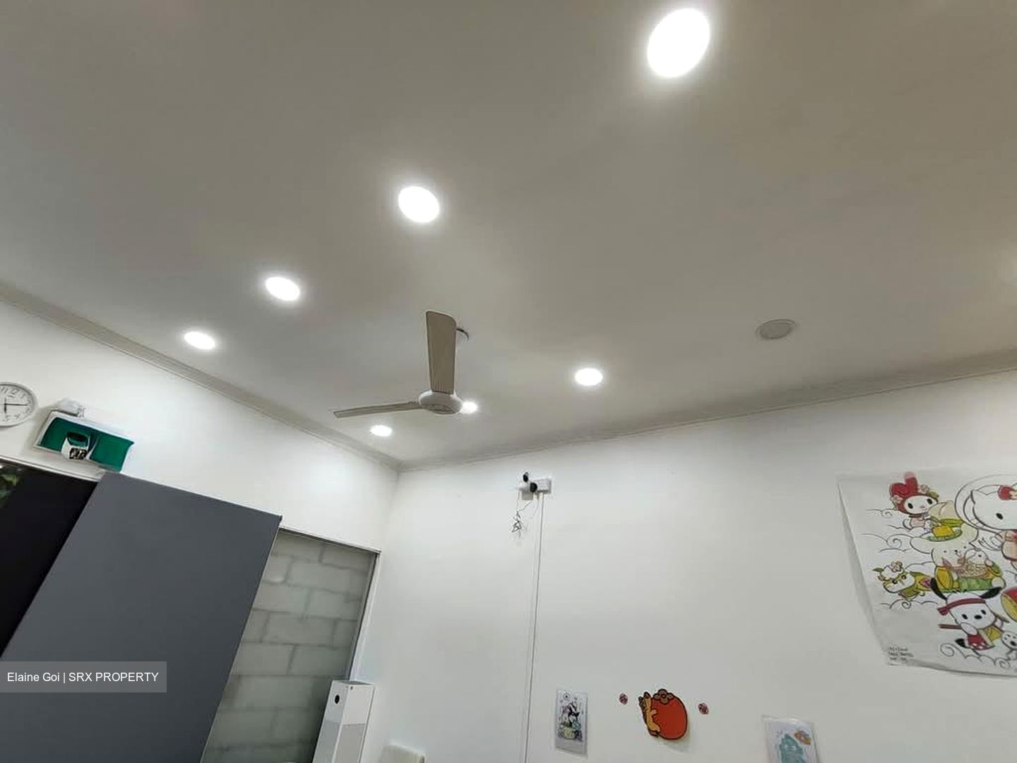 Bedok Reservoir Road (D16), Shop House #596875611